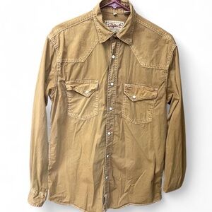 Rugged Western-Style Button-Down Shirt in Camel